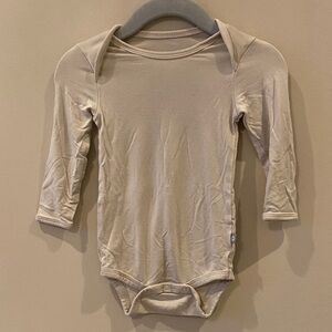 Kyte BABY Oat Long Sleeve onesie